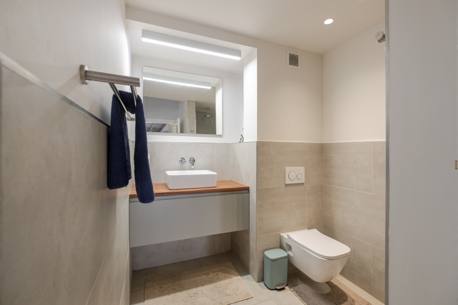3 Bedroom Property for Sale in Sea Point Western Cape